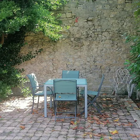 Bord De Mer Plain Pied Centre Jardin Amenage Commun Et Terrasse Privative Proche Des Plages Du Debarquement