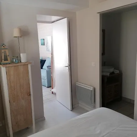 Apartamento Bord De Mer Plain Pied Centre Jardin Amenage Commun Et Terrasse Privative Proche Des Plages Du Debarquement *